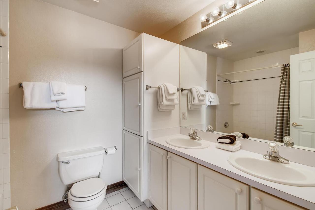 Pinecreek #F - 3 Bedroom - Close To Town - Shuttle To Slopes - Pool And Hot Tub Access Breckenridge Exterior photo
