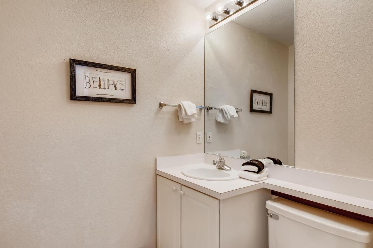 Pinecreek #F - 3 Bedroom - Close To Town - Shuttle To Slopes - Pool And Hot Tub Access Breckenridge Exterior photo